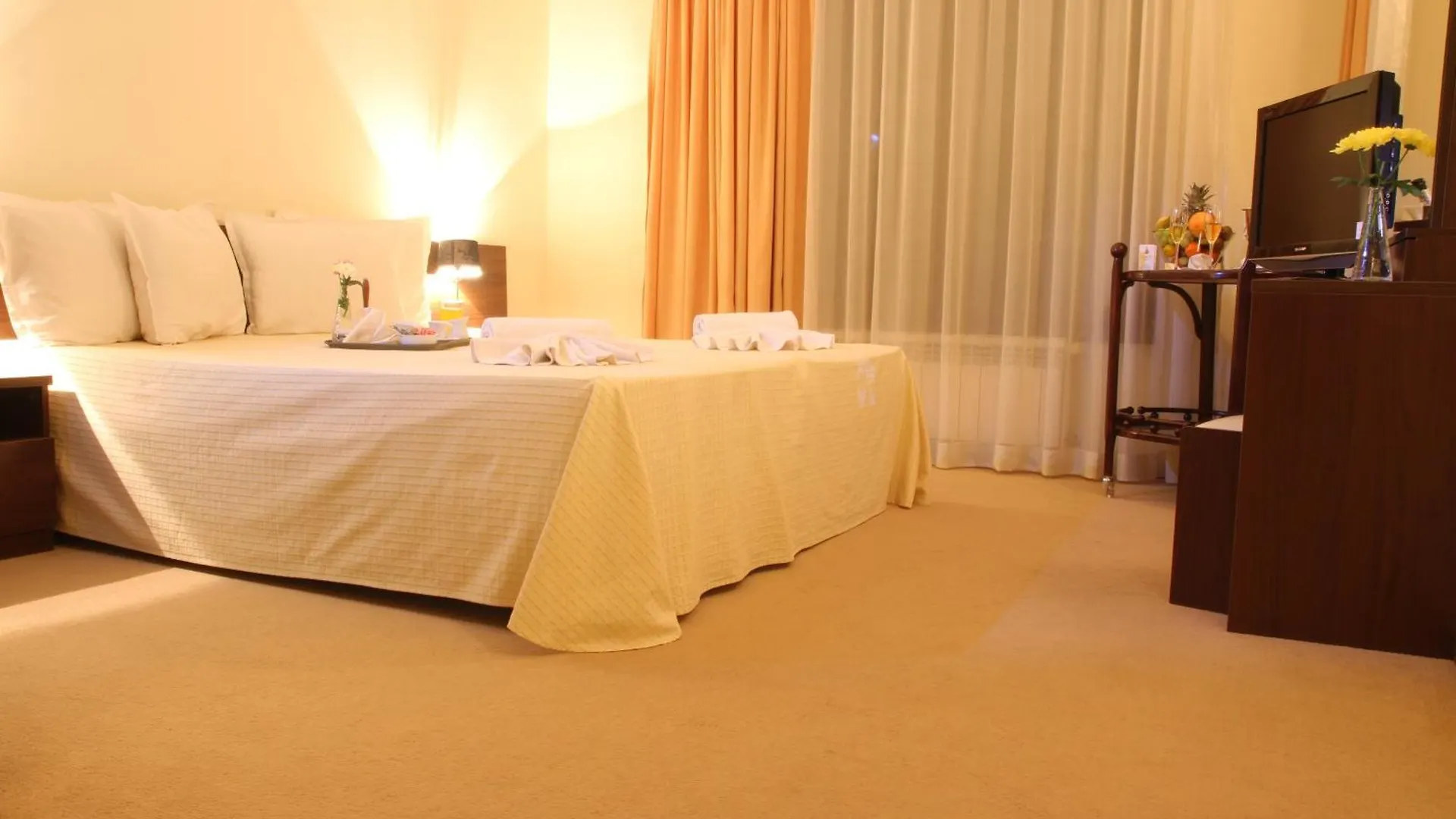 Murite Park Hotel Ράζλογκ
