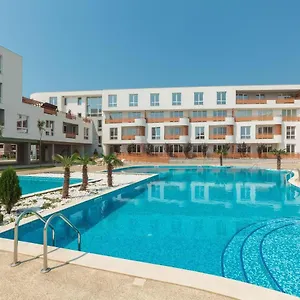 Loli's , Burgas Bułgaria