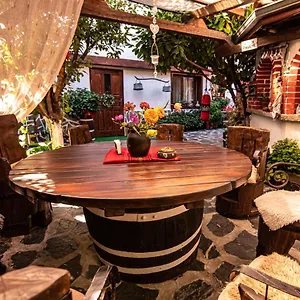  Chalet плевнята